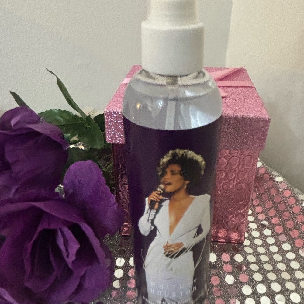 Whitney Houston fragrant body spray